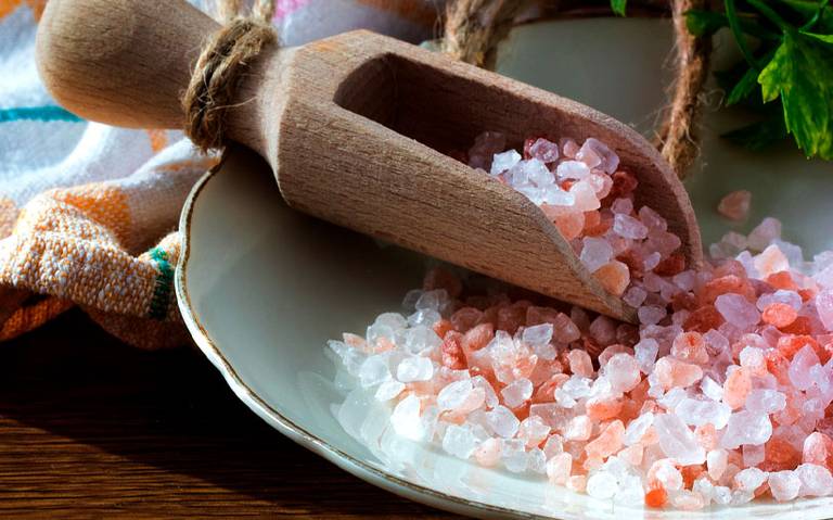 La sal rosa del Himalaya y sus beneficios para la salud